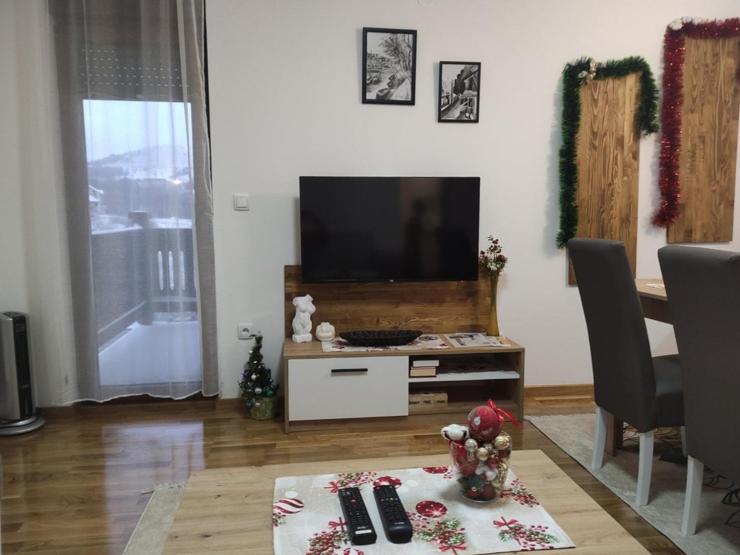 Stefa Apartment *
